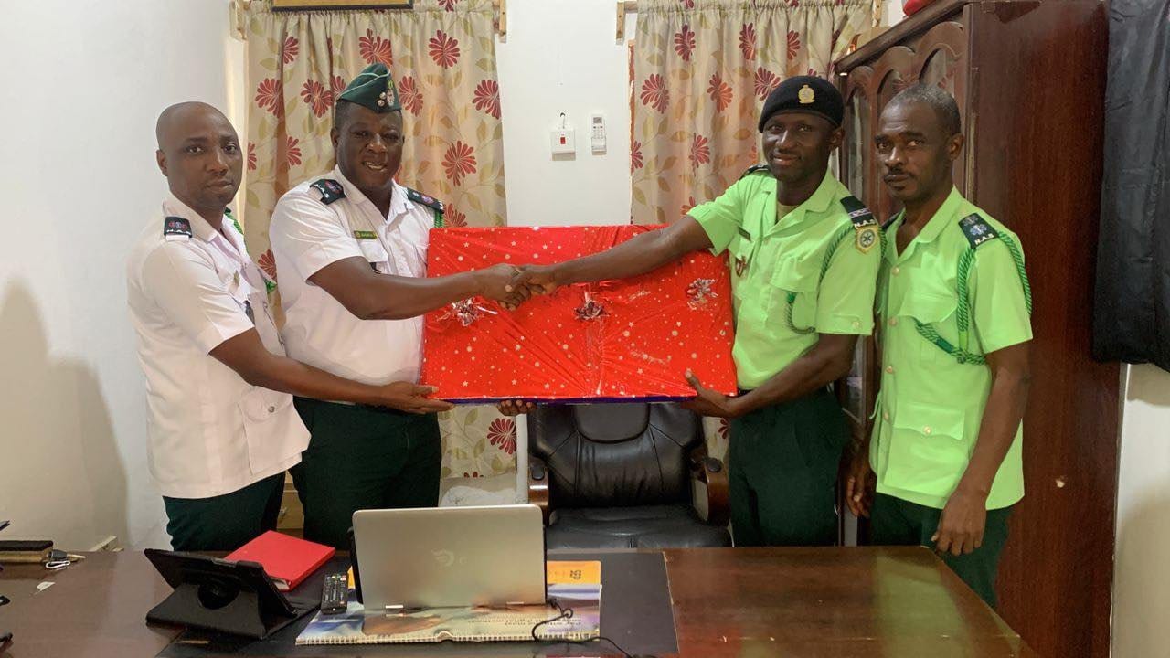 OTI REGIONAL NAS HONOURS SEMT DANIEL MARFO WITH A TELEVISION FOR LIFE-SAVING ACTION