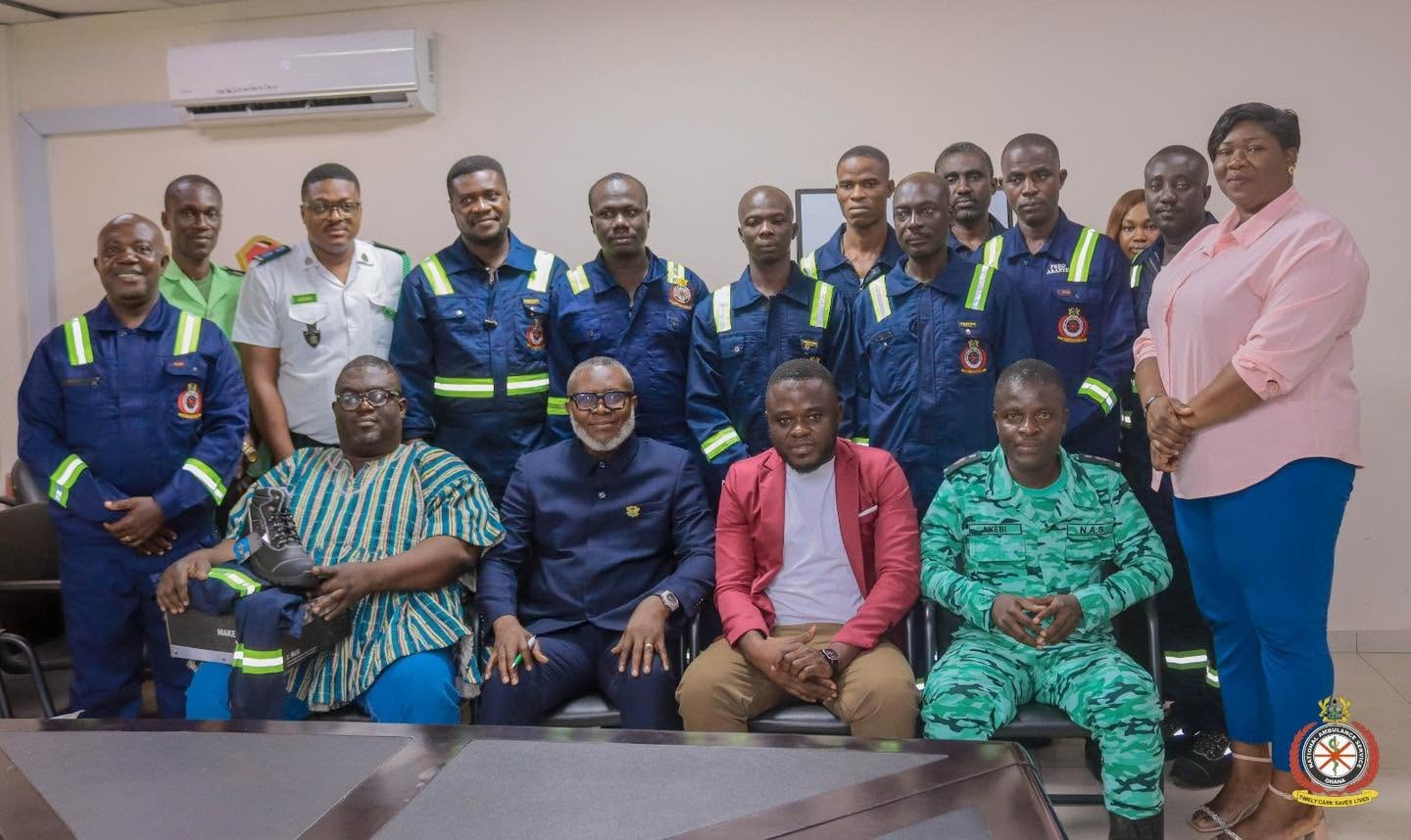 NAS CEO Presents Overalls and Safety Boots to Workshop Staff