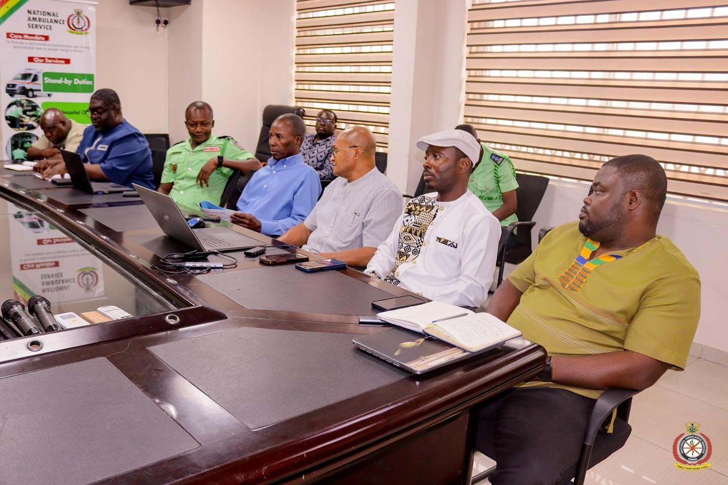 RHOTRACKS SYSTEMS ENGAGES NATIONAL AMBULANCE SERVICE ON FLEET MANAGEMENT SOLUTIONS